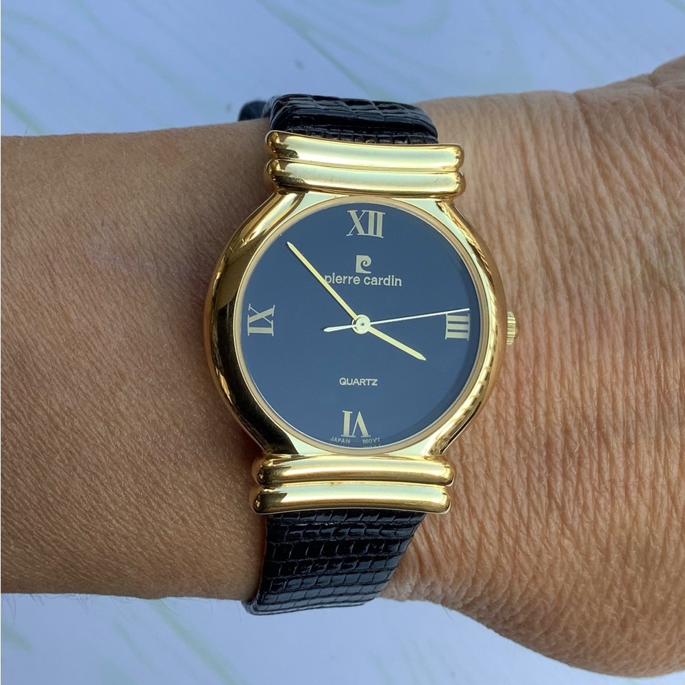 Ladies PIER CARDIN watch 🖤💛